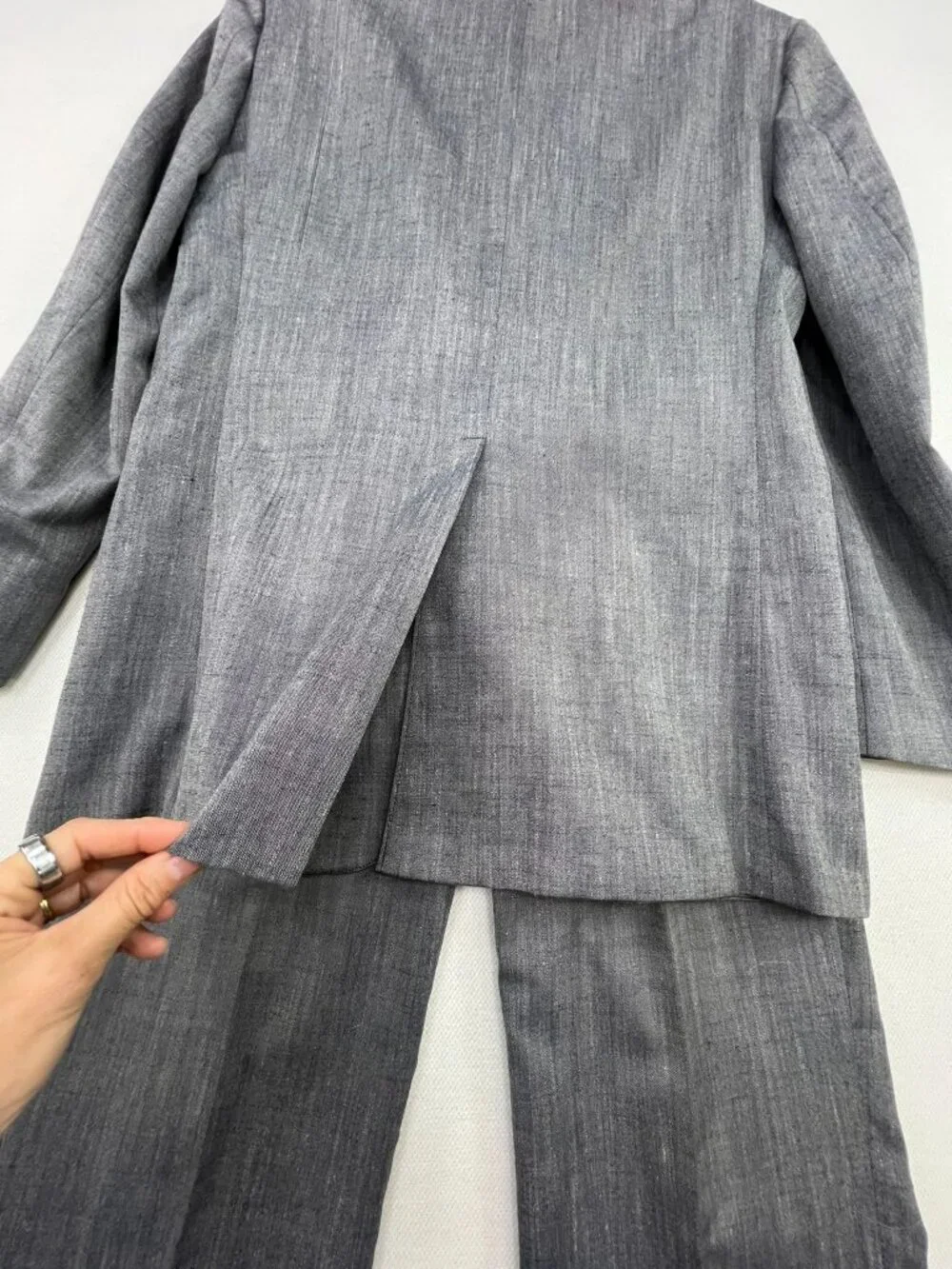 Parkworth Clothes Men's Two-Piece Suit 2 Button Blazer Pleated Pants Sz 42L Gray